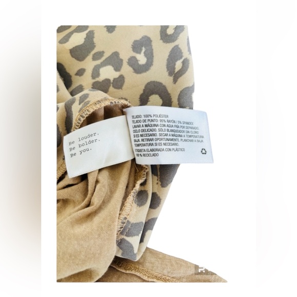 A New Day Beige and Gray Blouse - Picture 5 of 9